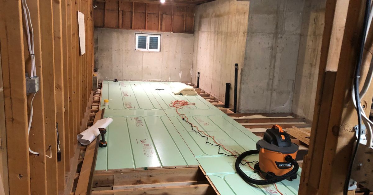 hydronic radiant floor heating panels